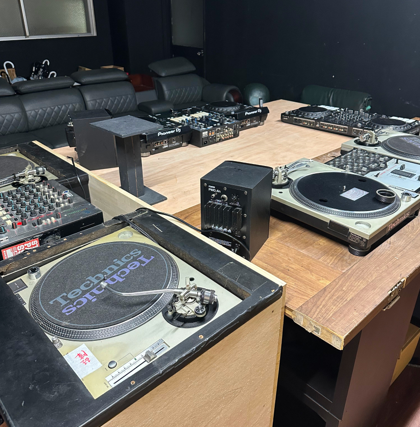 DJ SCHOOL CENTRAL
